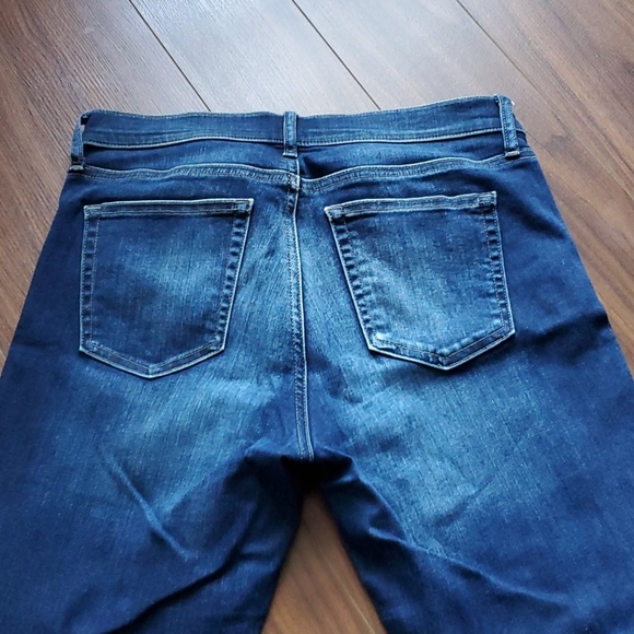 Gap Resolution Jeans - Picture 2 of 5